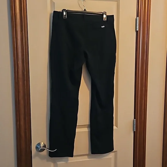 Women's size 8 Eddie Bauer black pants - Picture 2 of 5